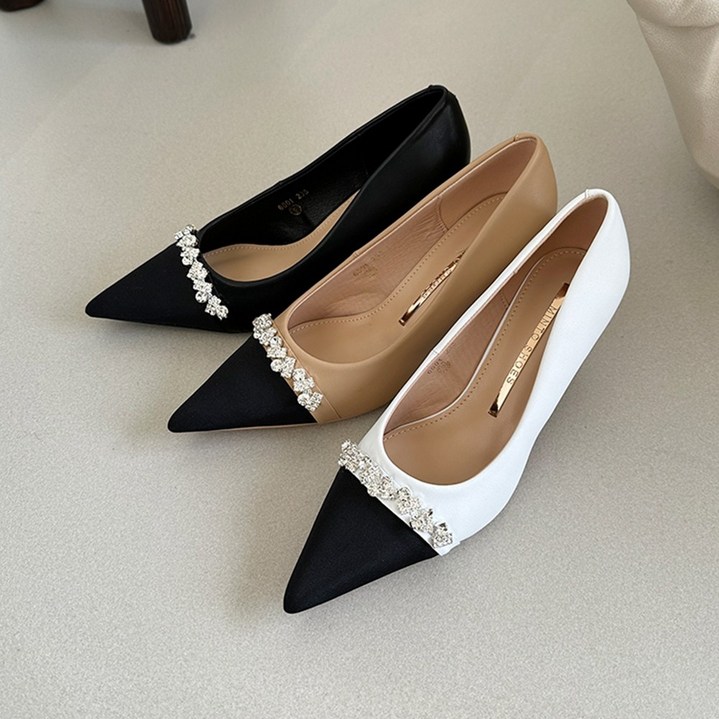 더 글로리 멋지다 연진아 천연소가죽 배색 보석 펌프스 하이힐 6cm
