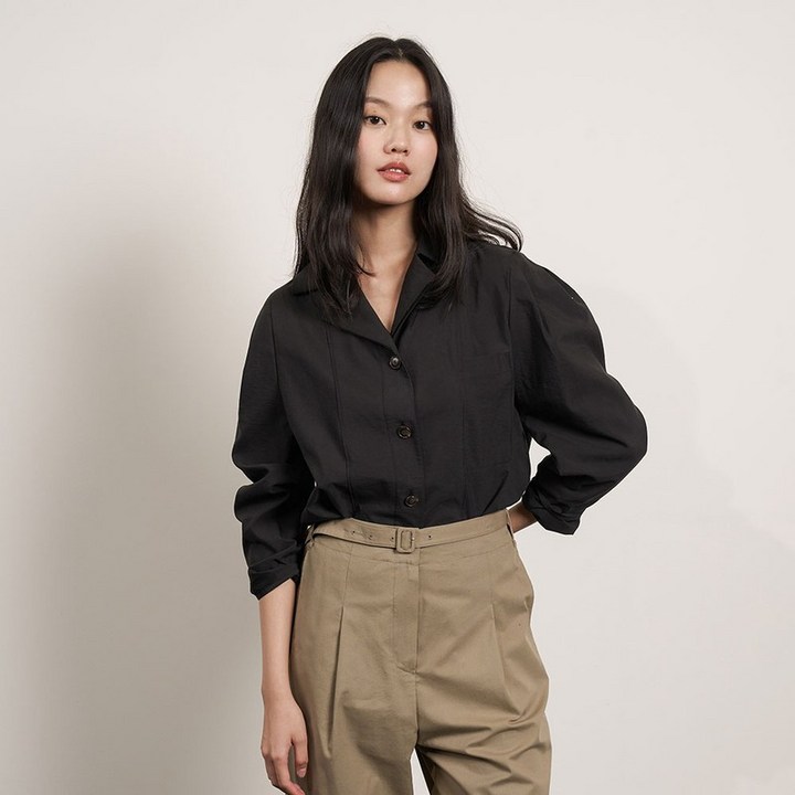올리브데올리브 오픈 카라 블라우스 OW3AB8220