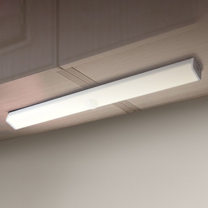 캥거 충전식 무선 LED 충전형 베란다 현관 센서등 21cm DE15