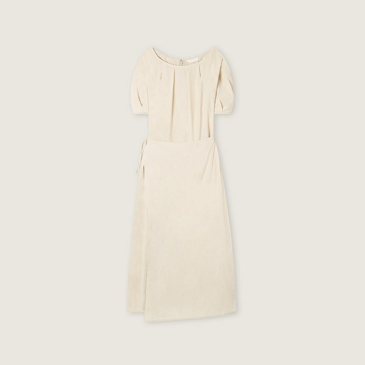 로엠 랩 디테일 롱 원피스RMOWF38RT6