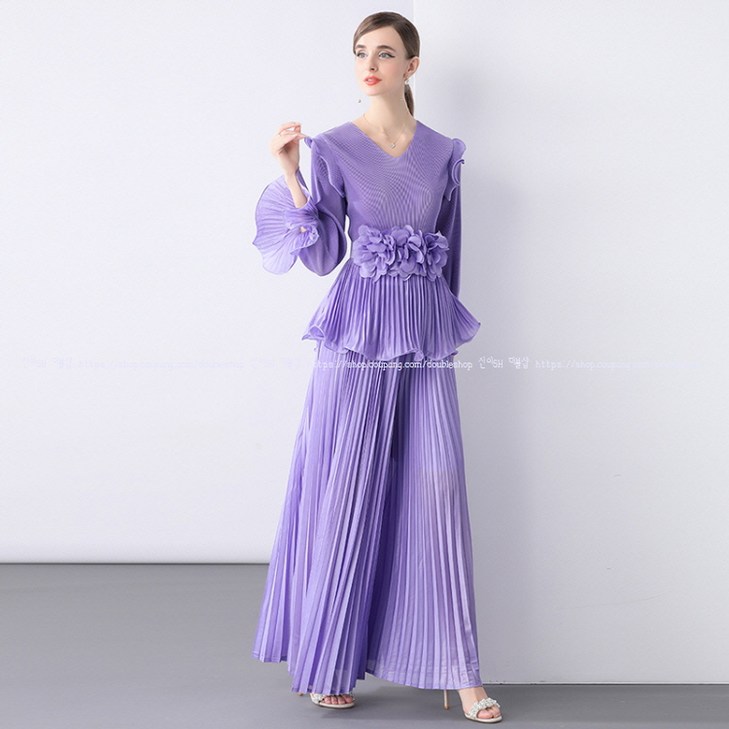 플리츠주름 더블샵 간지나는 여성 브이넥 주름티셔츠와 와이드 치마바지 주름의류세트