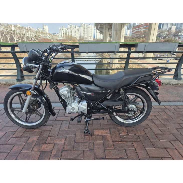 혼다 통위125/ 통이125/17000km 운행/ 베네트125/아퀼라125