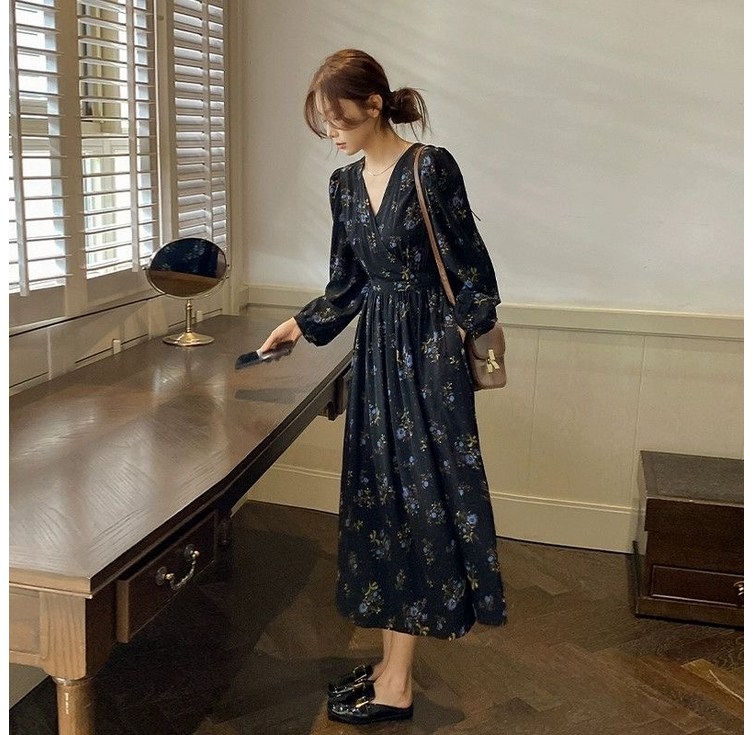 빌리즈빈 여성 브이넥 플라워 셔링 롱 원피스 51190